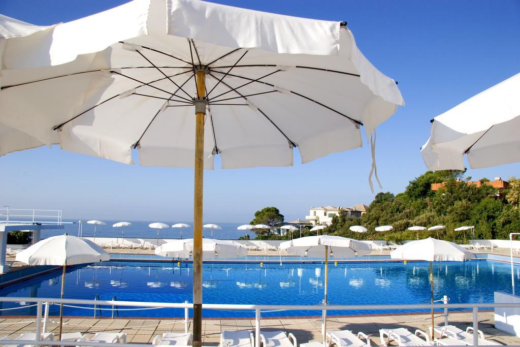 Punta San Martino Hotel Arenzano Exterior photo